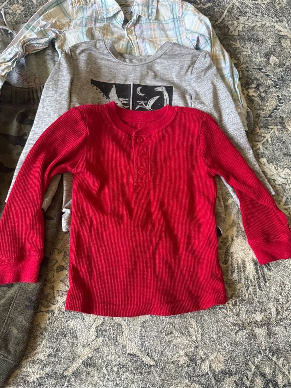 OshKosh Bgosh includes sweatpants